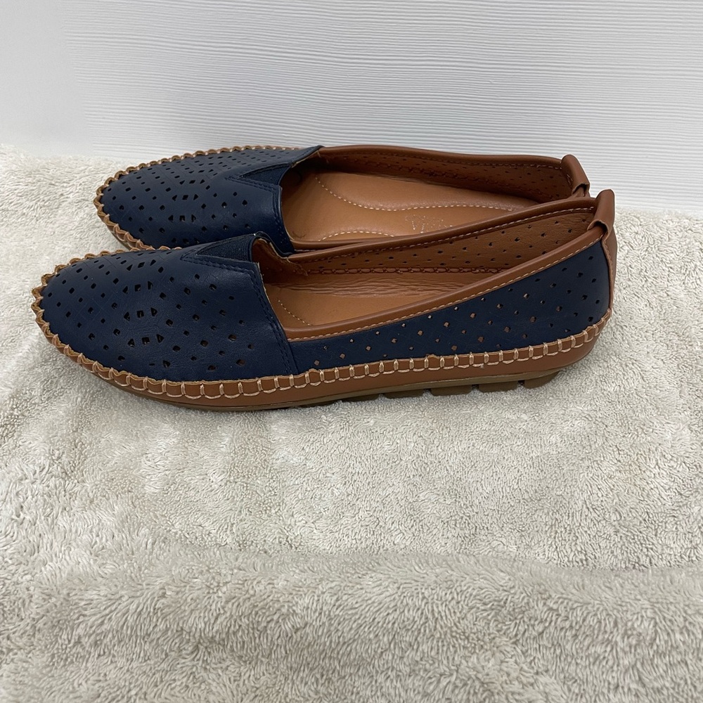 Patrizia by Spring Step Navy Laser Cut Perforated Slip On Flats Shoe size 8